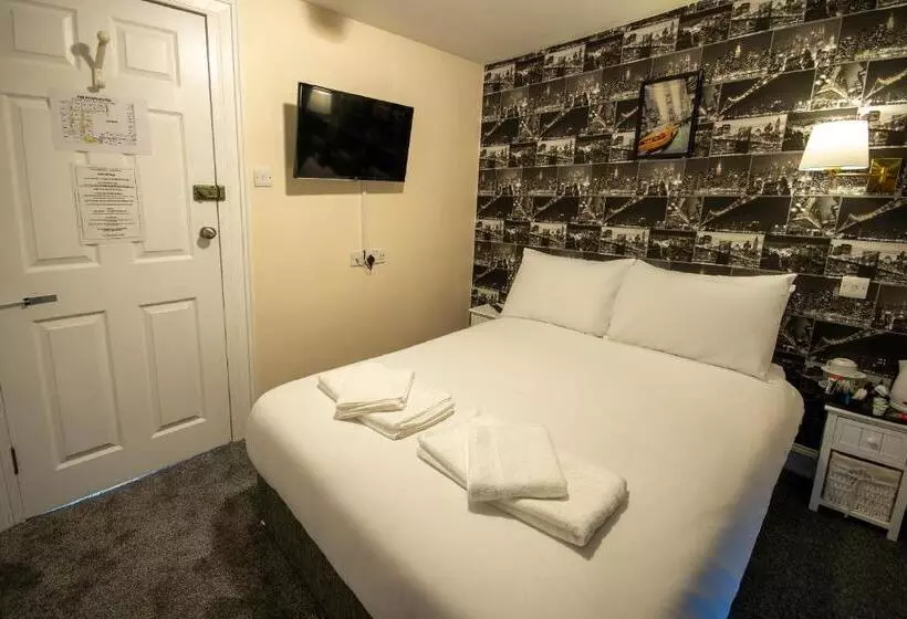 בית מלון כפרי Douglas Arms