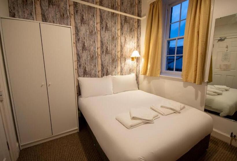 فندق Douglas Arms