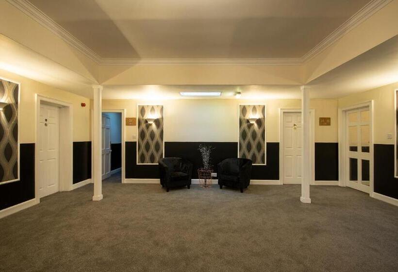 فندق Douglas Arms