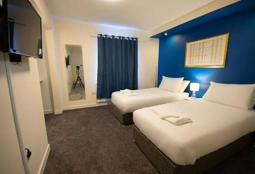 בית מלון כפרי Douglas Arms