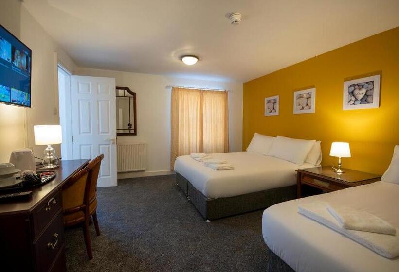 فندق Douglas Arms