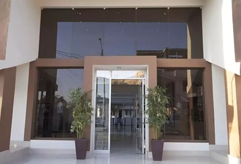 هتل El Angolo Talara