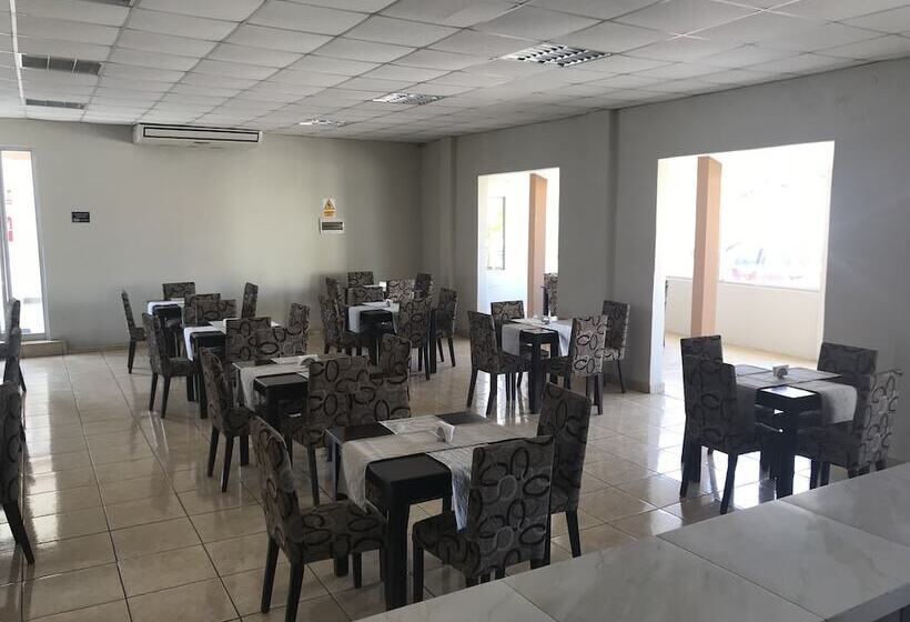 فندق El Angolo Talara