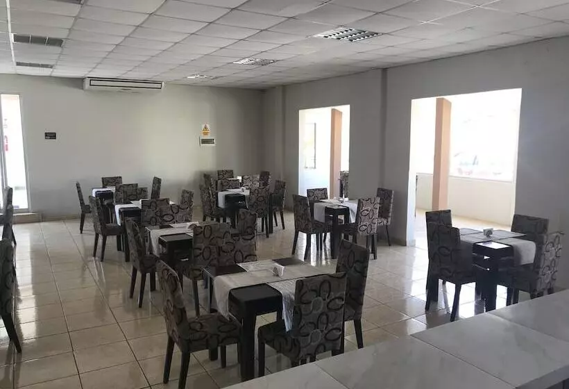 هتل El Angolo Talara