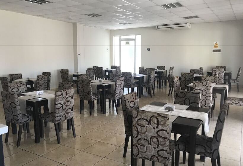 فندق El Angolo Talara