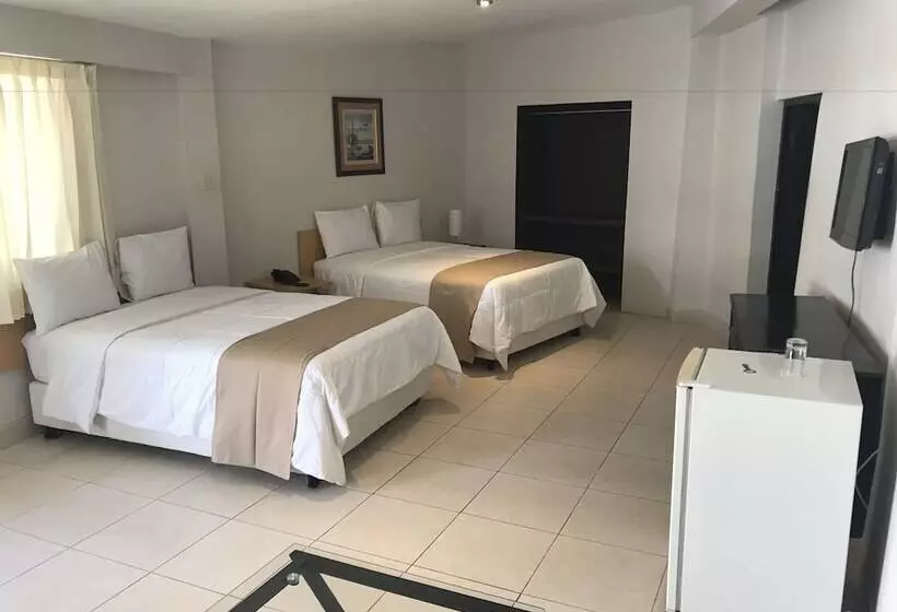 هتل El Angolo Talara