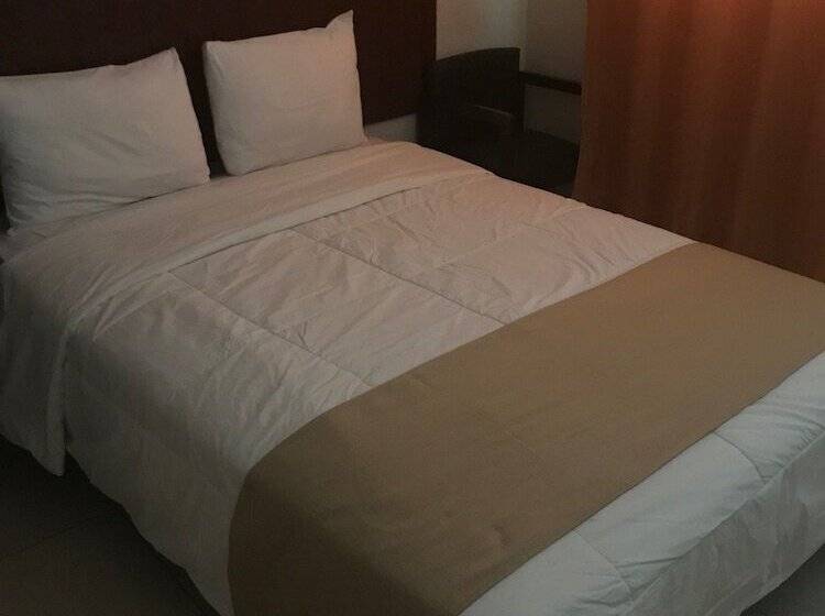 فندق El Angolo Talara