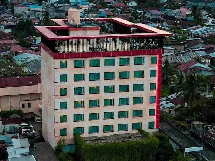 هتل Grand Zuri Dumai