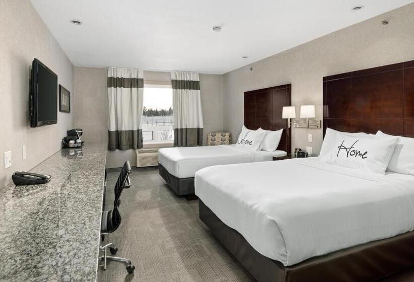 هتل Home Inn & Suites Swift Current