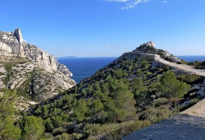 Hotel Ibis Budget Marseille Est Porte D Aubagne