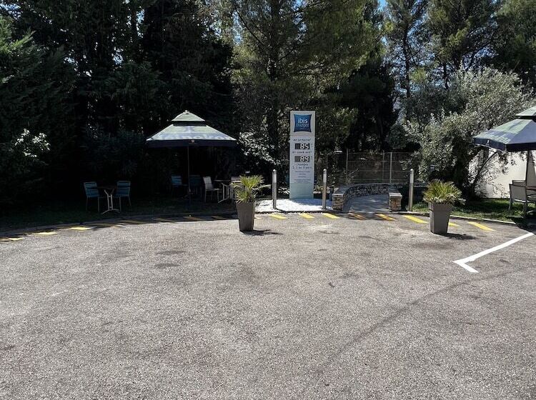 בית מלון כפרי Ibis Budget Marseille Est Porte D Aubagne