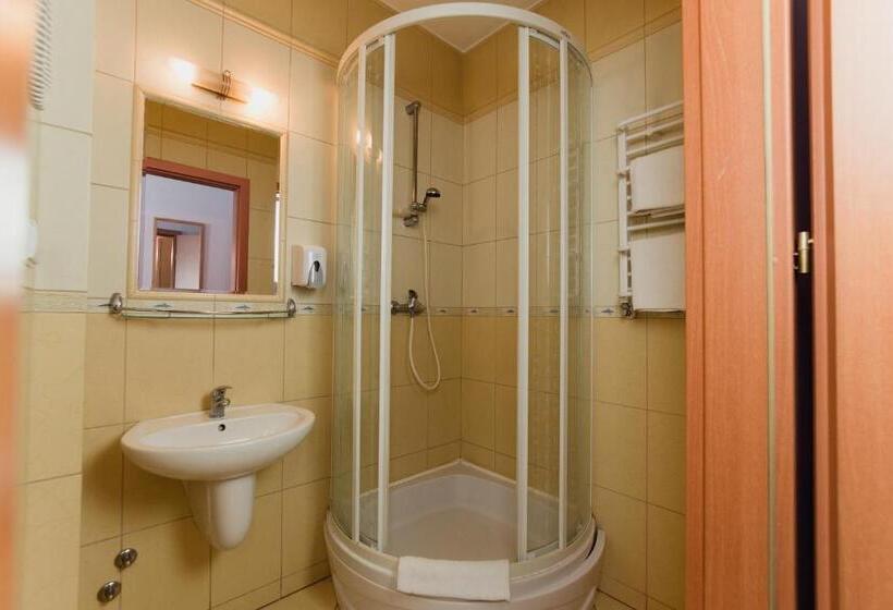 هتل Karpackie Pokoje