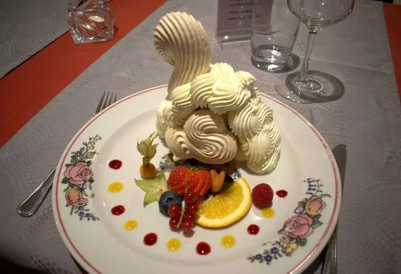 酒店 La Table Alsacienne