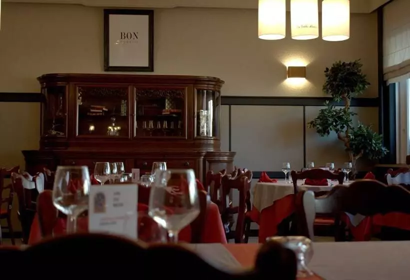 酒店 La Table Alsacienne