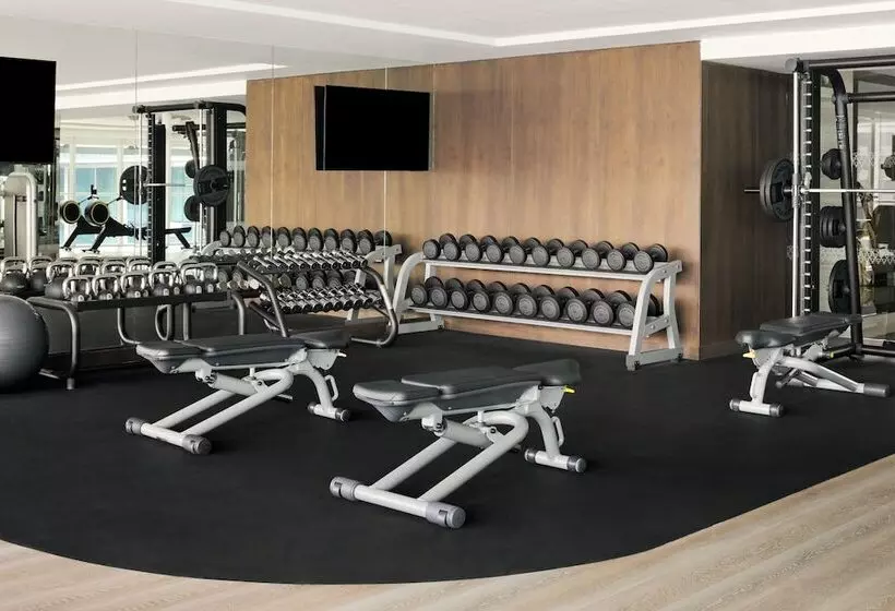 Sheraton Grand Hotel, Dubai