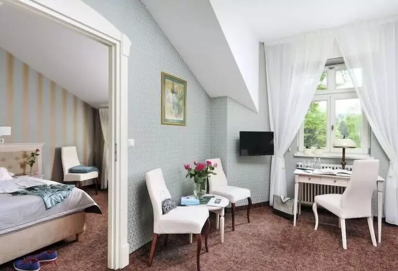 ホテル &sound Bossa Nova