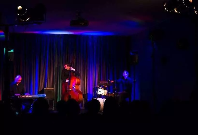 ホテル &sound Bossa Nova