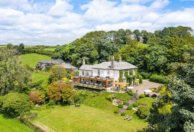 فندق The Horn Of Plenty