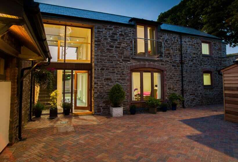 فندق The Horn Of Plenty