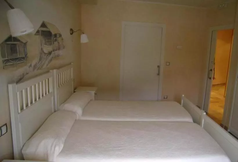 בית מלון כפרי Zumalabe