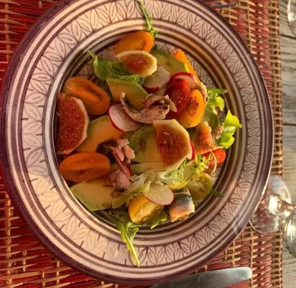 پانسیون Dar Al Manar