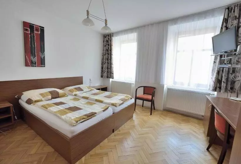 פנסיון Penzion Best