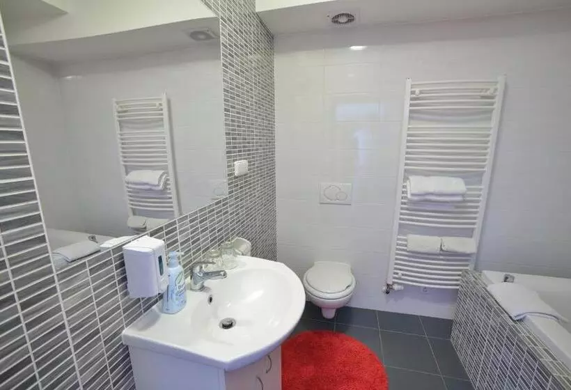 פנסיון Penzion Best