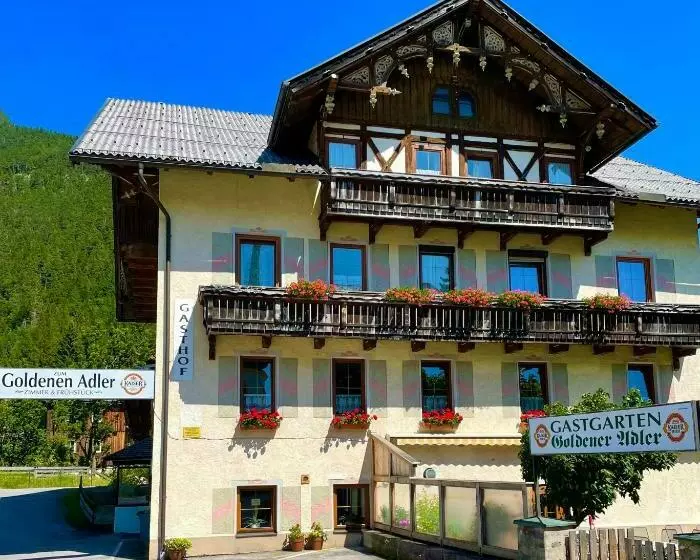 Aamiaismajoitus (B&B) Goldener Adler