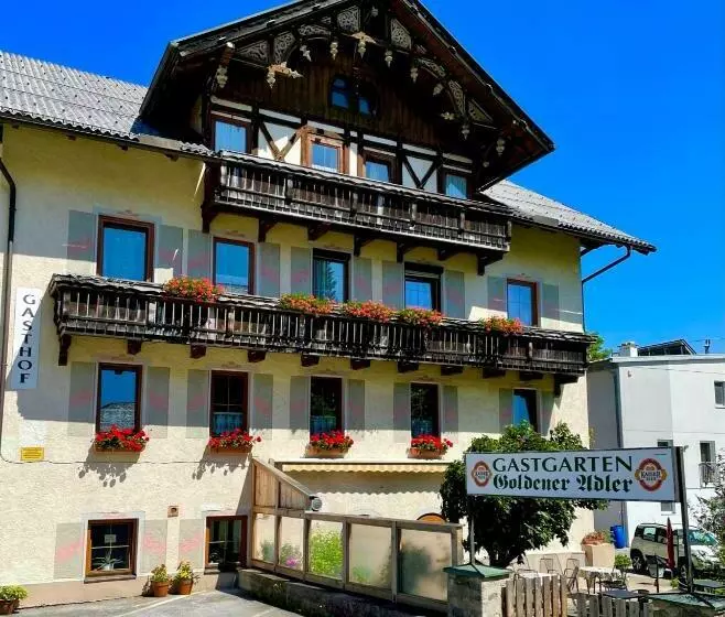 Aamiaismajoitus (B&B) Goldener Adler