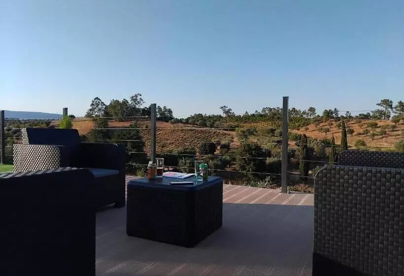 Aamiaismajoitus (B&B) Al Recanto Do Sol