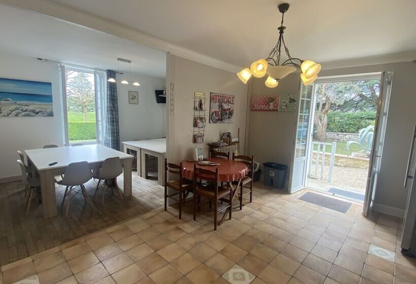 Bed and Breakfast Chambres Et Gîtes Les Deux Chênes Près De Bergerac