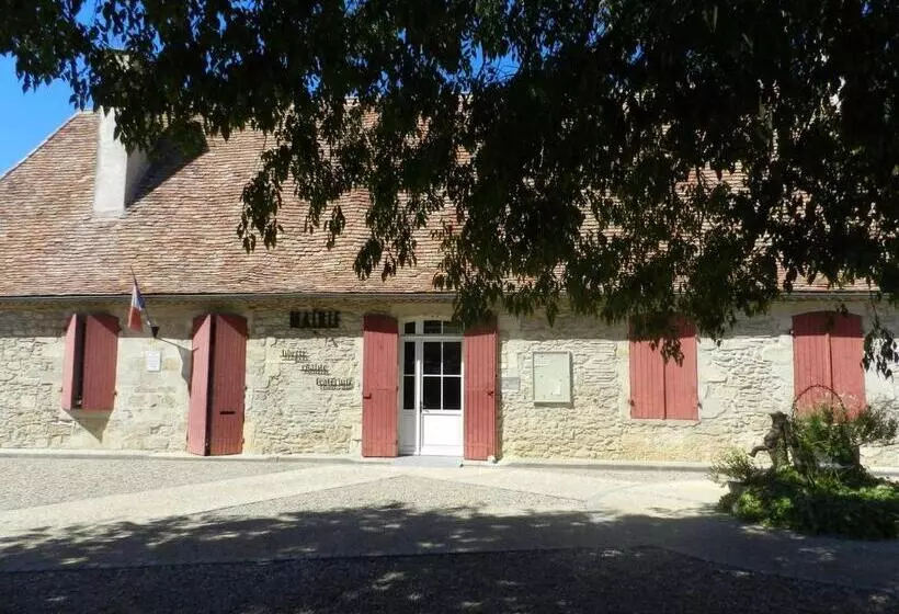 ベッドアンドブレックファースト Chambres Et Gîtes Les Deux Chênes Près De Bergerac