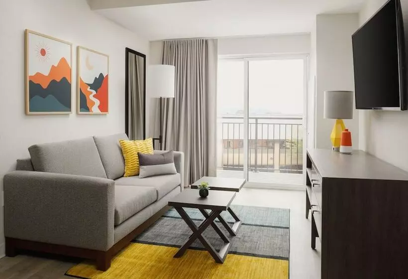 Hotelli Waterwalk Extended Stay By Wyndham Phoenix N Happy Valley
