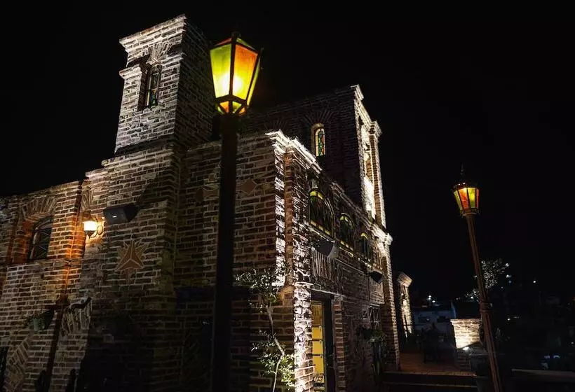 Terra Firma Hotel Boutique