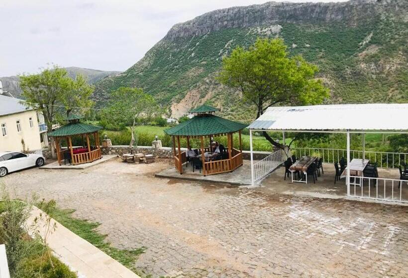 酒店 Karadut Pension Nemrut
