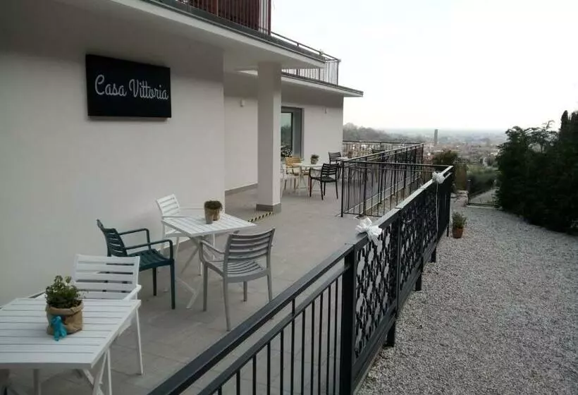 Majatalo Casa Vittoria Guest House