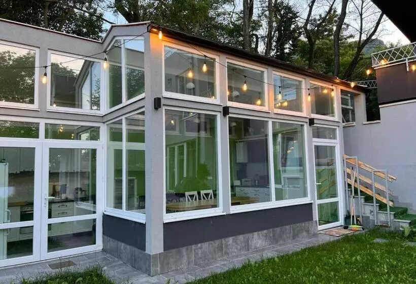 پانسیون Premont Bran Guesthouse