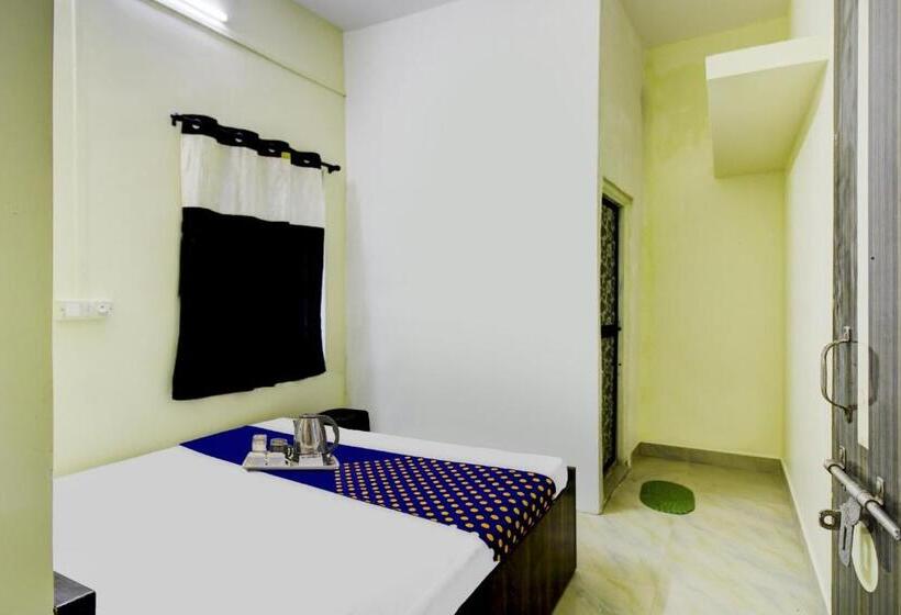 Spot On Hotel Ashoka