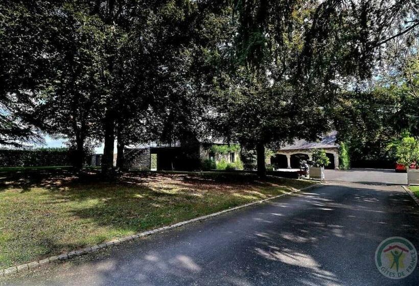 צימר Manoir De La Droulinais