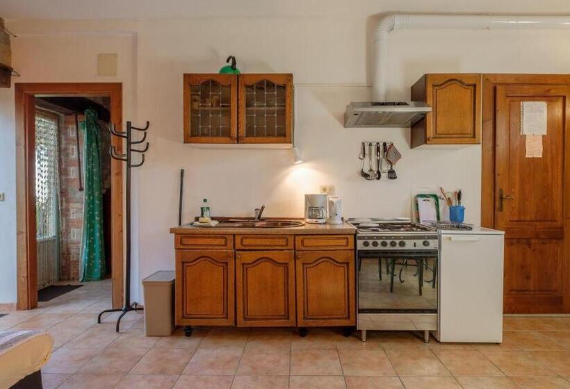 Otel Antico Podere Carbone