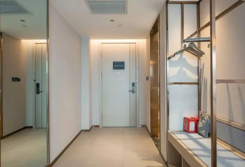 Lavande Hotel Qihe Economic Development Zone