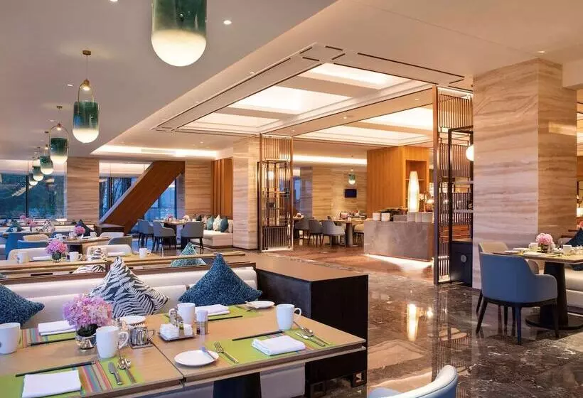 Hotelli Pullman Yuxi Falcon