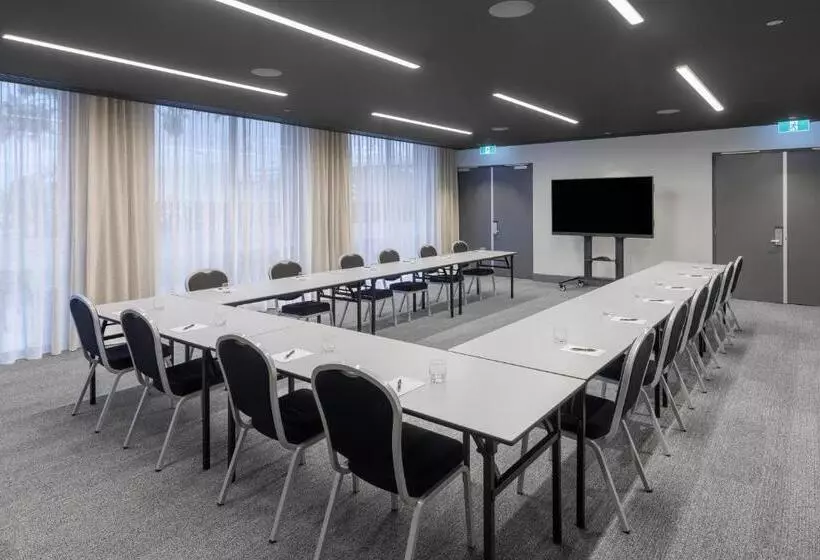 Hotelli Quest Watergardens