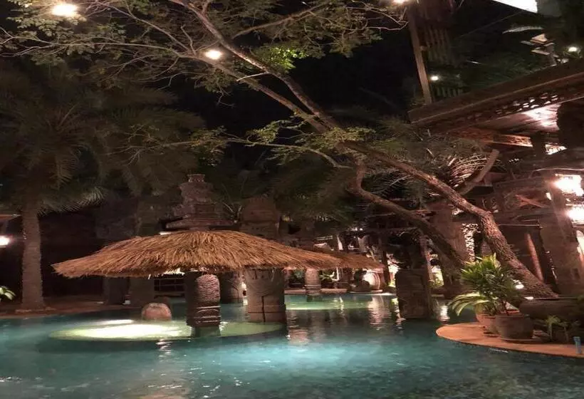 Khgema Nuanjun Pool Villa Gallery Resort