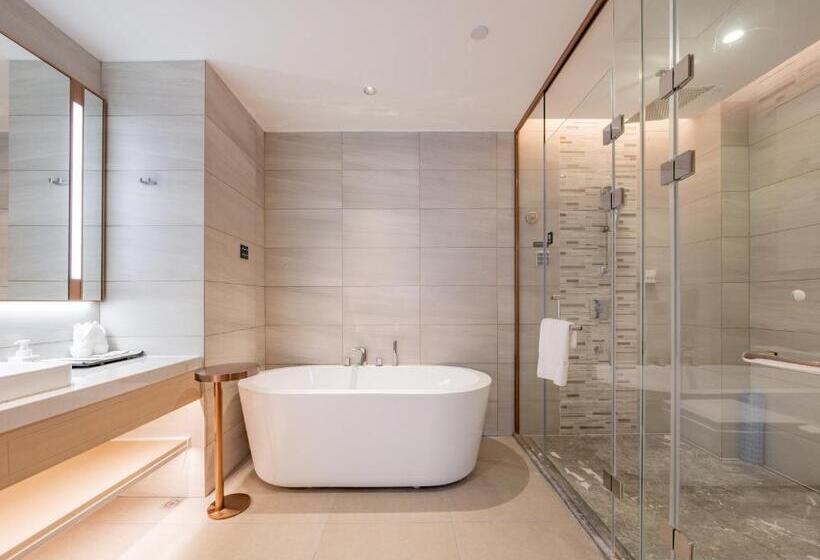 Lavande Hotel Qihe Economic Development Zone