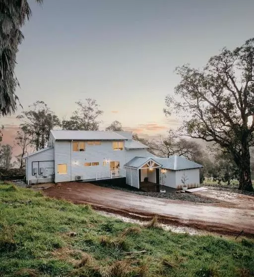 Hotelli Ampersand Estates