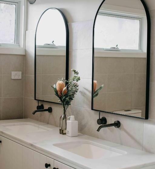 Отель Ampersand Estates