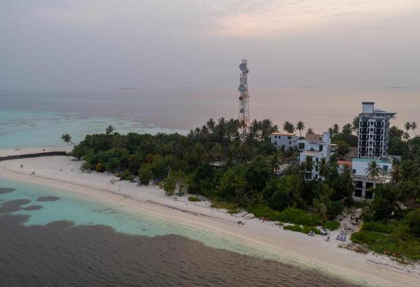 هتل Atoll Residence Dhangethi