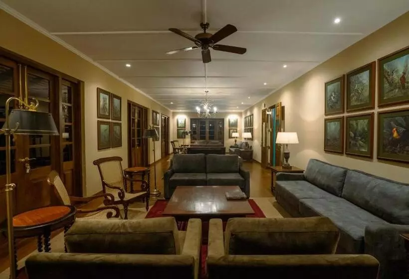 هتل Dendrobium House Near Kandy