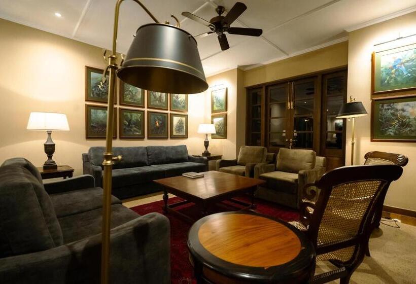 Hotel Dendrobium House Near Kandy